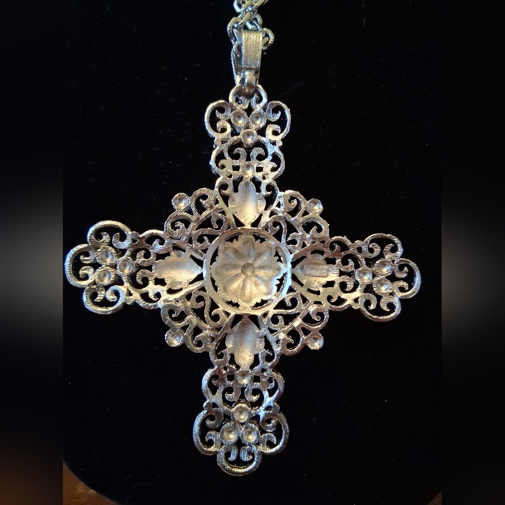 Trifari Vintage Silver Filigree Cross Necklace - Picture 3 of 6